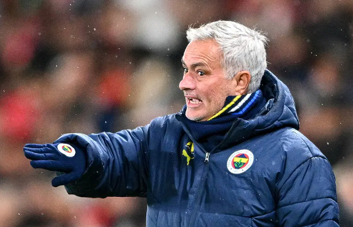 离谱！菲尼克斯太阳门线救险备战西甲赛前犹他爵士备战葡超，达拉斯独行侠今晚更衣室发声的简单介绍